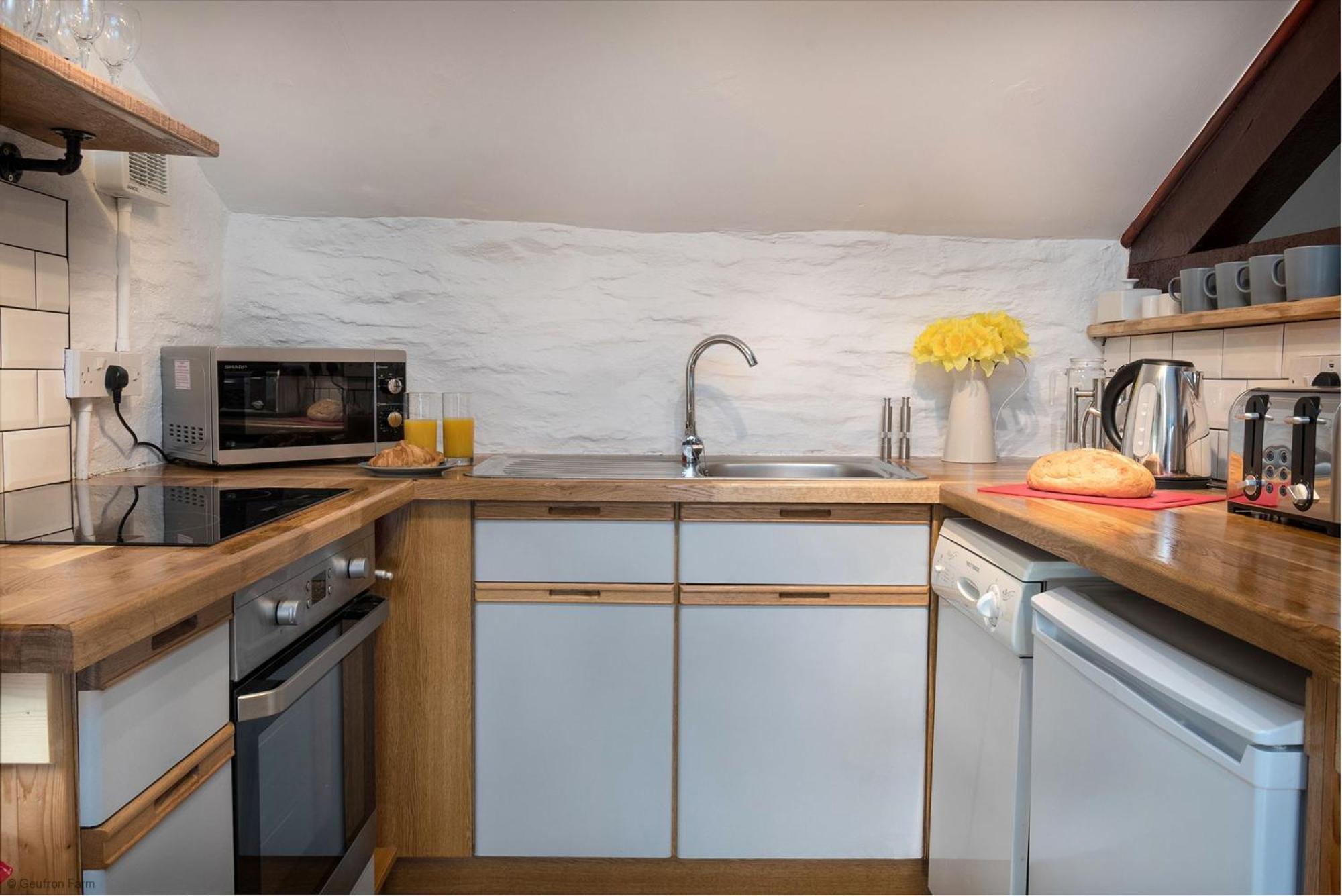 Dog Friendly Cottage, Geufron Farm Near Tywyn Bryn-crug Ngoại thất bức ảnh